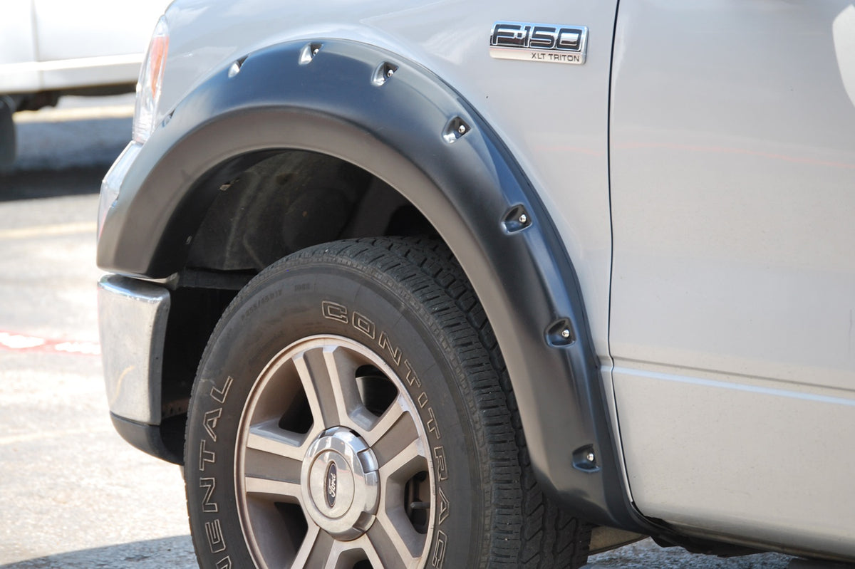Rivet Style Fender Flare Set Front and Rear, Smooth, 4-Piece Set 2004-2008 Ford F-150 Fleetside Lund