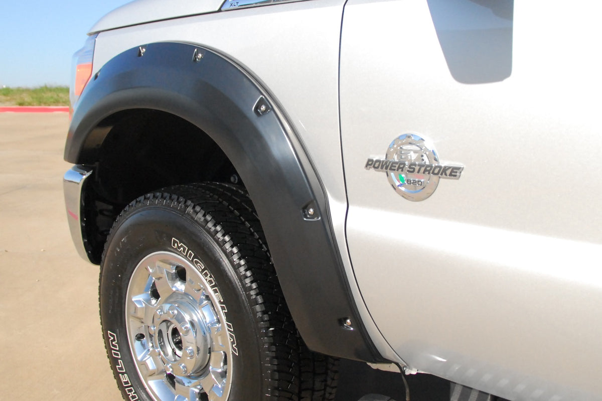 Rivet Style Fender Flare Set Front, Smooth, 2-Piece Set 2011-2016 Ford F-250 Super Duty/F-350 Super Duty Fleetside Lund