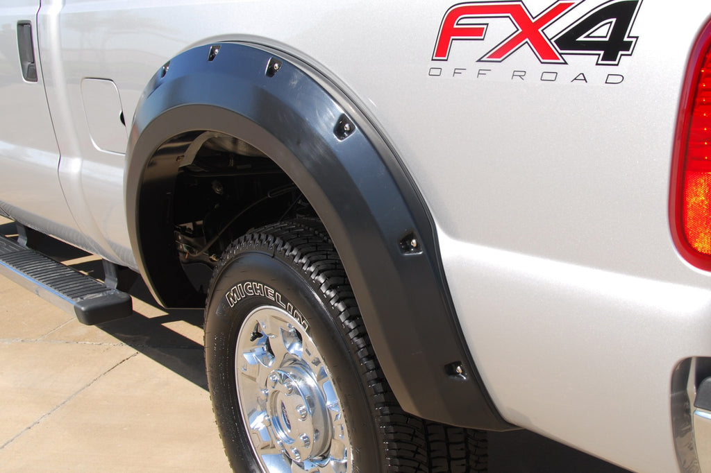 Rivet Style Fender Flare Set Rear, Smooth, 2-Piece Set 2011-2016 Ford F-250 Super Duty/F-350 Super Duty Fleetside Lund