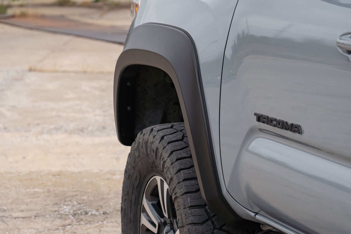 Fender Flares Sport Toyota Tacoma 2WD/4WD (2016-2023) Rough Country
