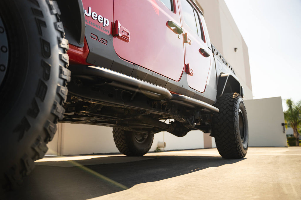 2020 2025 Jeep Gladiator JT OE Plus Side Steps DV8 Offroad
