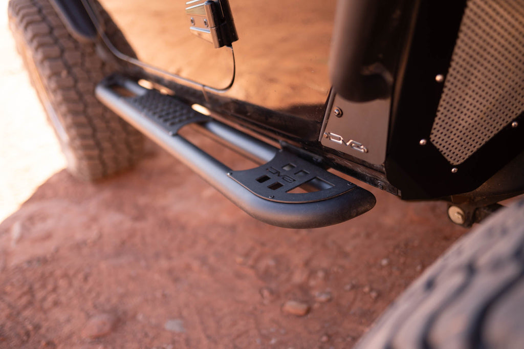 2007 2018 Jeep Wrangler JK 2 Door OE Plus Side Steps DV8 Offroad