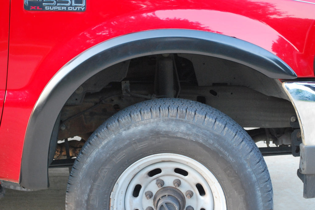 Sport Style Fender Flare Set Front, Smooth, 2-Piece Set 1999-2007 Ford F-250/F-350 Super Duty Fleetside Lund