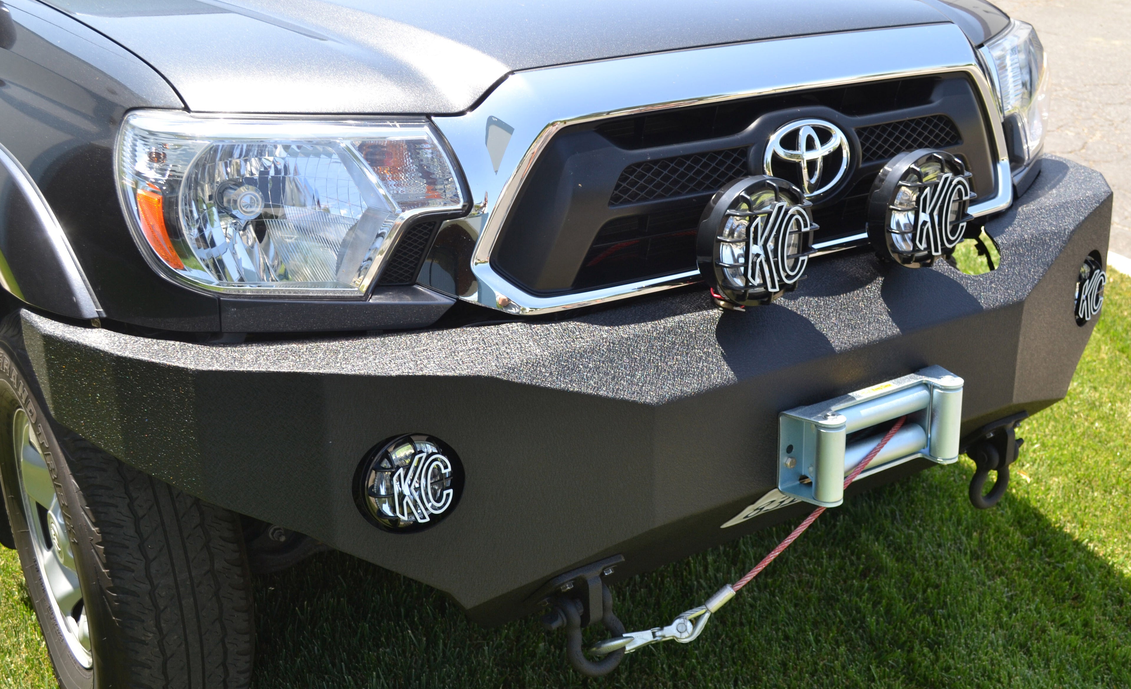 2012-2015 Tacoma Front Bumper Winch Body Armor 4X4