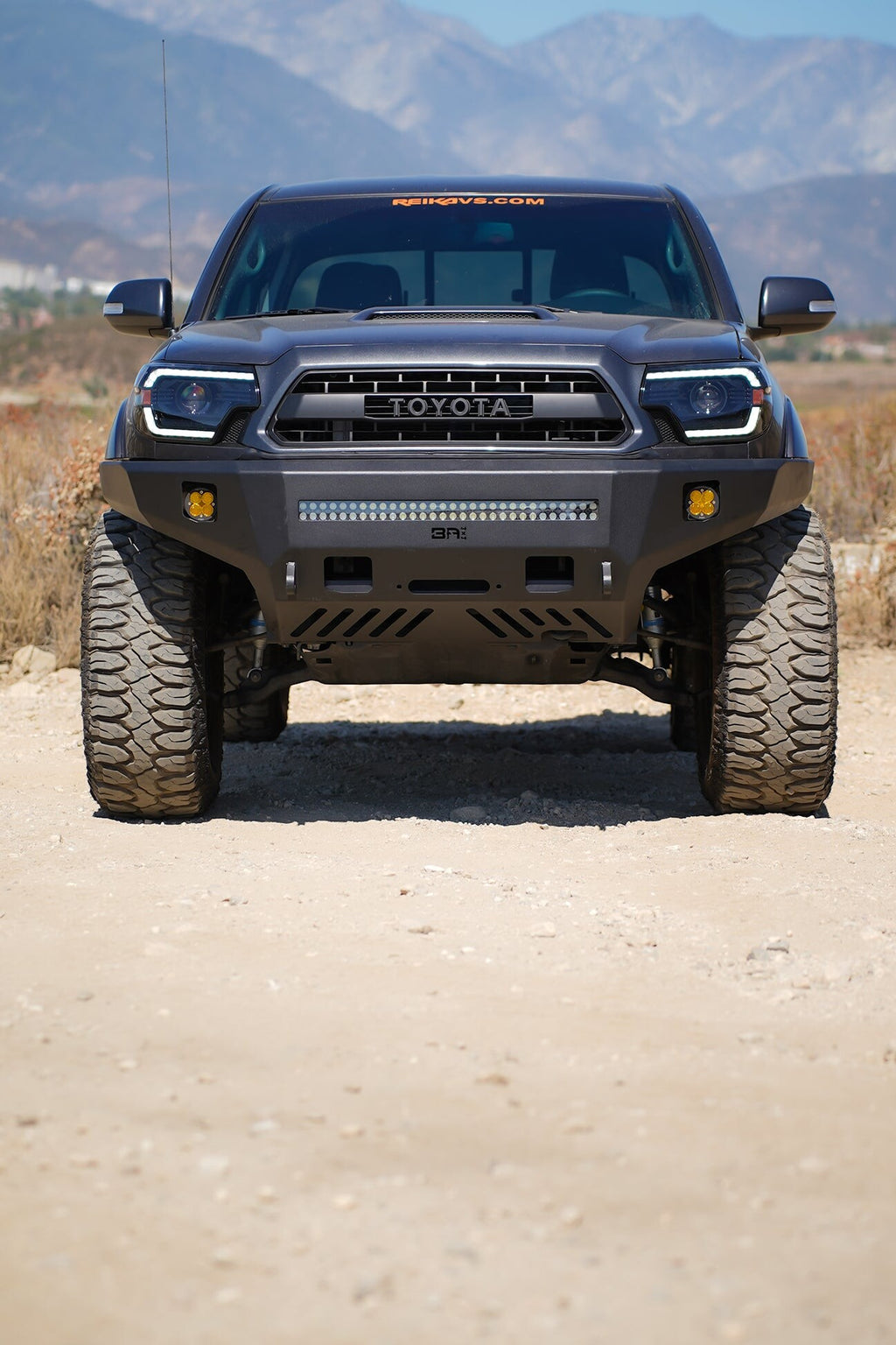 2005-2015 Toyota Tacoma Pro Series Front Winch Bumper Body Armor 4X4