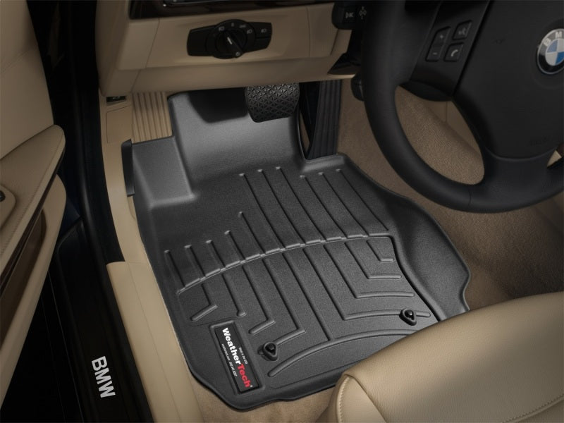 WeatherTech 06-12 BMW 3-Series Front FloorLiner - Black