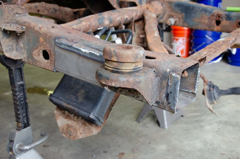 Rust Buster 02-09 Chevy Trailblazer / GMC Envoy Rear Frame Section - Right