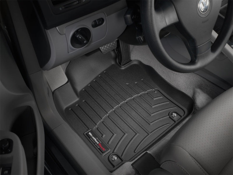 WeatherTech 05.5-10 Volkswagen Jetta Front FloorLiner - Black
