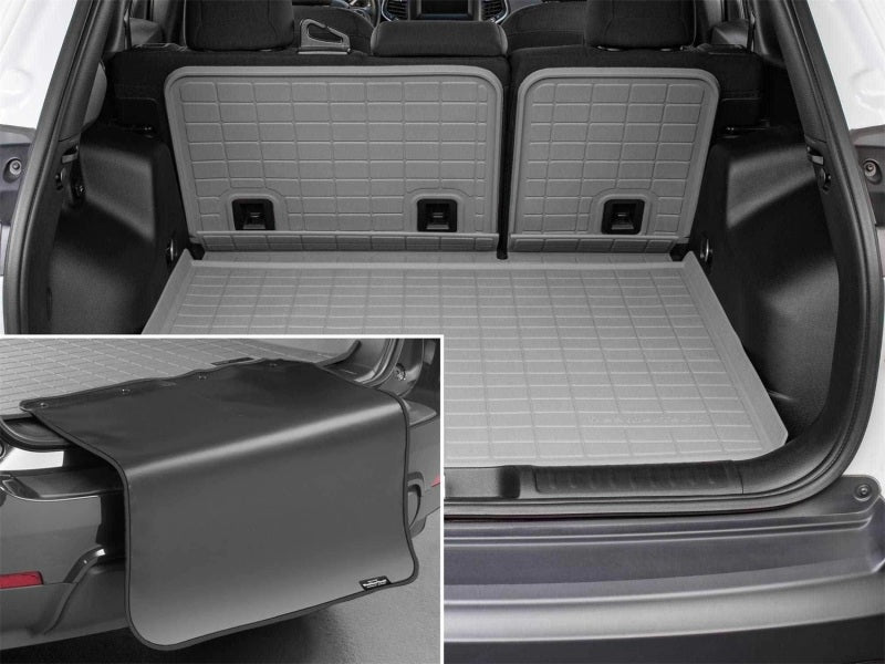 WeatherTech 19-22 Jeep Cherokee (Crgo FL on High) SeatBack Cargo Liner HP w/Bumper Protector - Grey