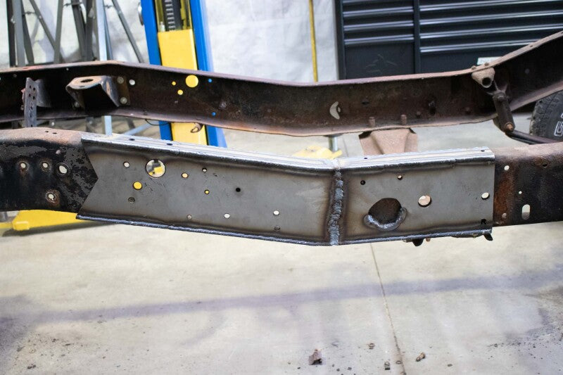 Rust Buster Center Forward Frame Section
