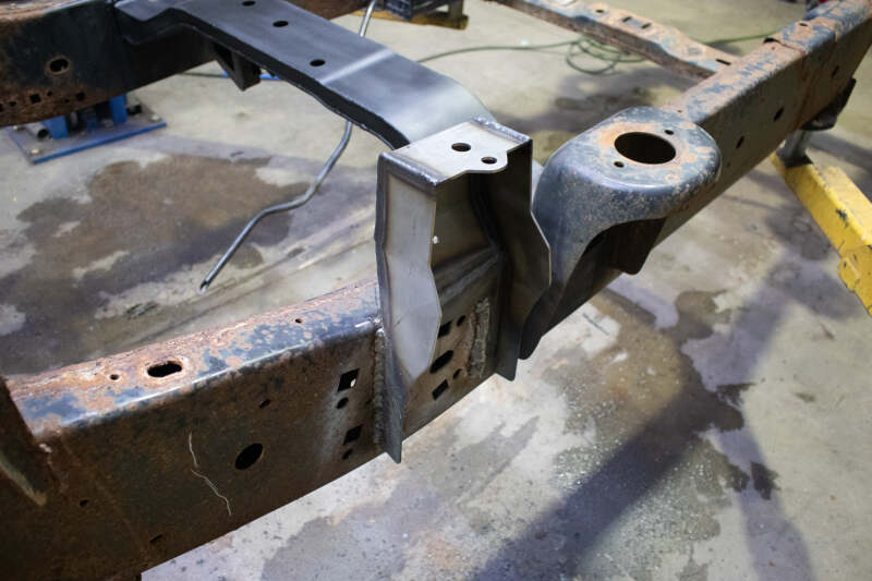 Rust Buster Forward Bed Mount