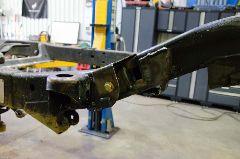 Rust Buster 00-20 Chevy Tahoe Upper Control Arm Repair Kit - Left