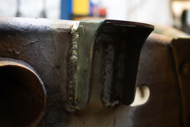 Rust Buster Center Bed Mount