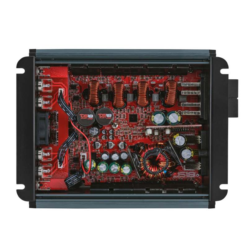 DS18 4-Channel Class-D Amp Stereo Full-Range 4 x 120 W RMS at4 ohm- Titanium