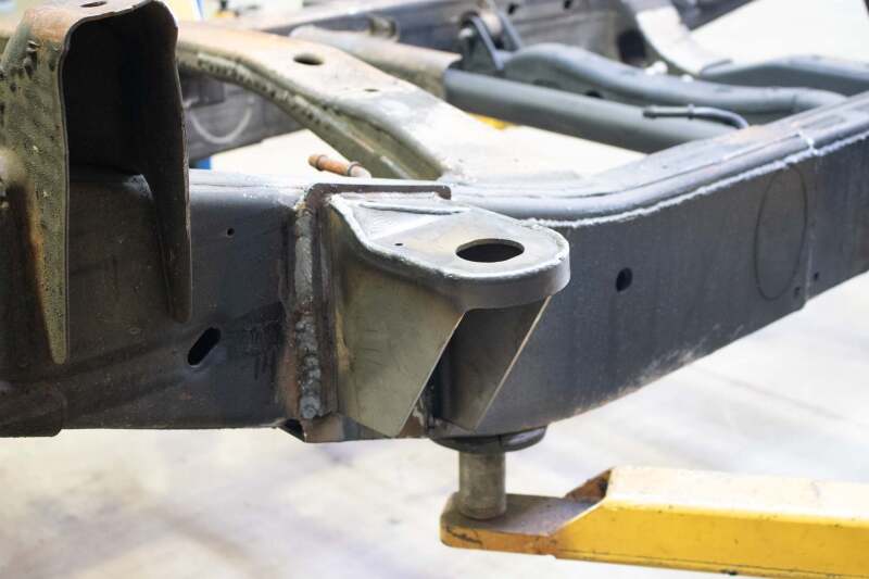 Rust Buster 11-18 Chevy Silverado 2500HD/3500HD Rear Cab Mount - Right