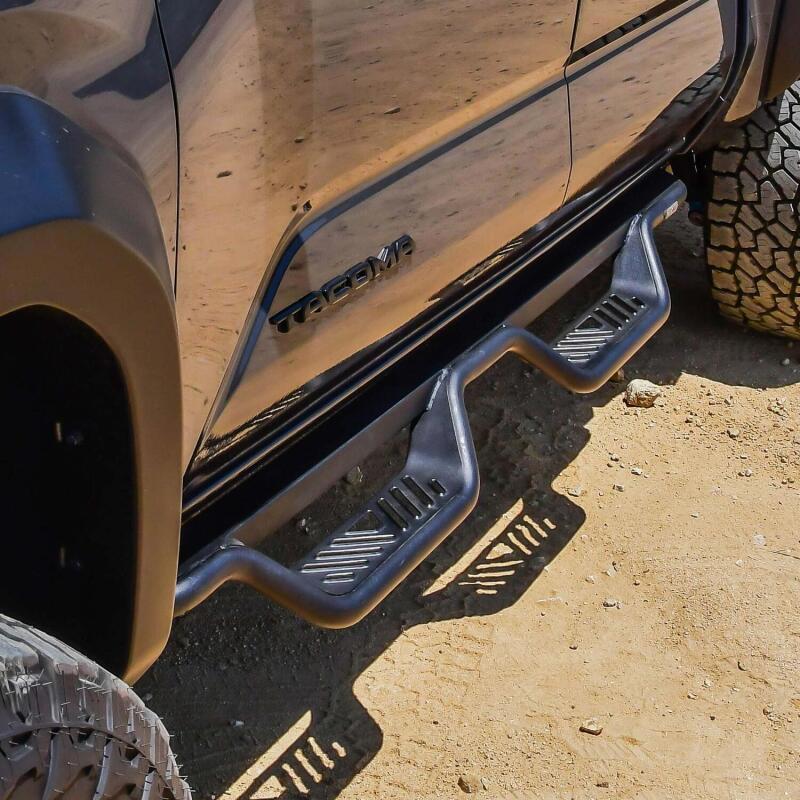 Westin 2024-2026 Toyota Tacoma Dbl Cab Outlaw Drop Nerf Step Bars - Textured Black