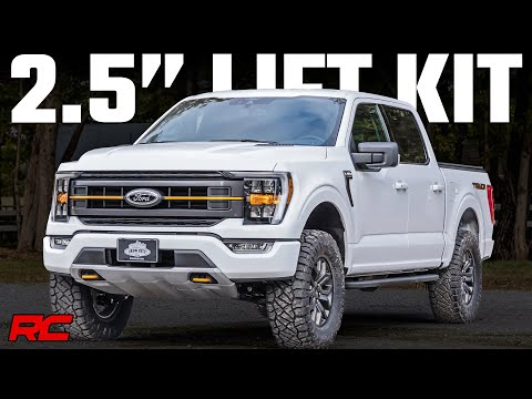 2.5 Inch Lift Kit M1 Struts Ford F-150 Tremor 4WD (2021-2025) Rough Country