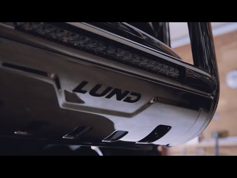 Extra Wide Style Fender Flare Set Front and Rear, Textured, 4-Piece Set 2014-2015 Silverado 1500 Fleetside 78.9 Bed/97.8 Bed Lund